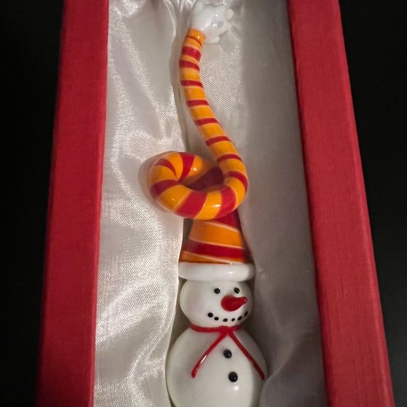 Snowman Blown Glass Wine Bottle Stopper 7" Tall - Picture 4 of 4